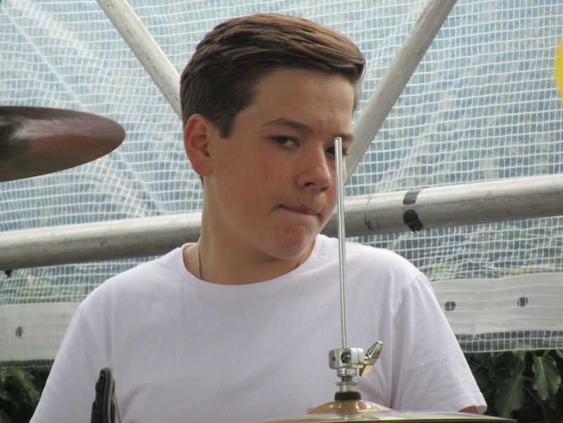 A very young drummer