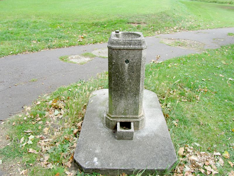 disused drinking fountain