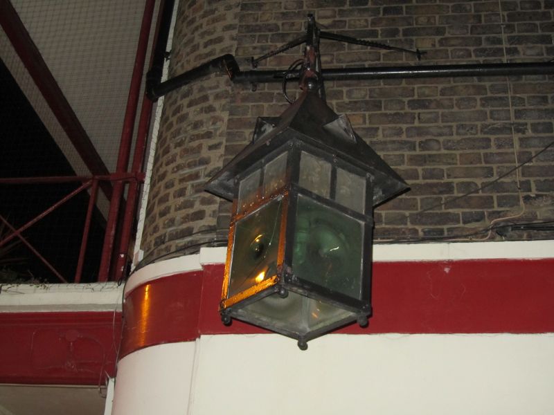 Lantern outside The British Oak, Blackheath