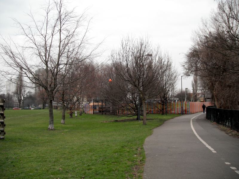 St Georges park, Earlsfield, looking cold and grey at the end of January 2012