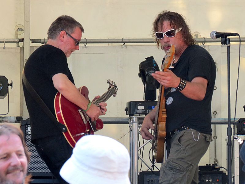 Chris
                  Mayer and Geoff Paice at Pettswoodstock 2013