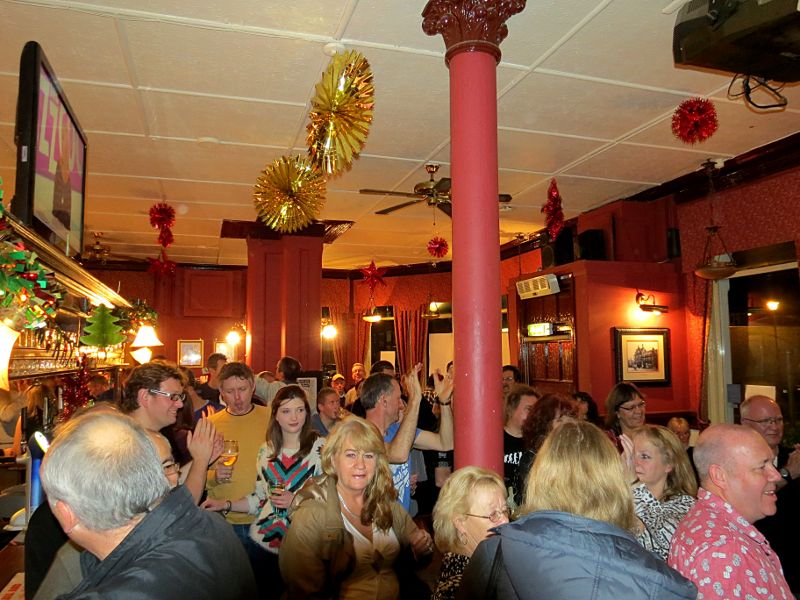a packed Chatterton Arms - Sat 7th Dec 2013