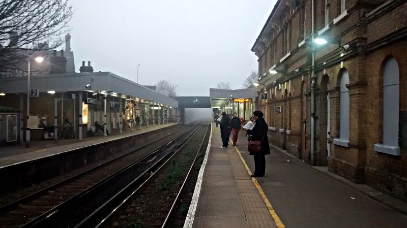 Foggy morning at Catford Bridge station