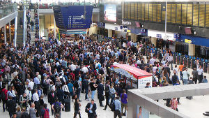 More people waiting for delayed
                                    trains