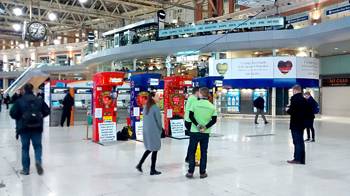 pugilism at Waterloo station