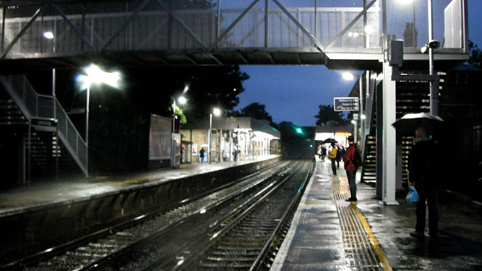 Catford Bridge station in
                  the rain