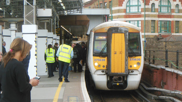 London Bridge
                            platform 1