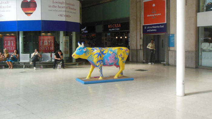 psychedelic cow at Waterloo
                  station