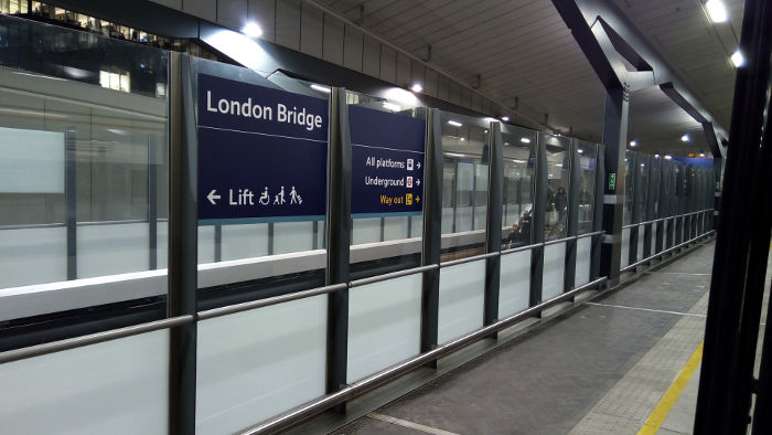 London Bridge station, and
                  it's bright but gloomy platforms