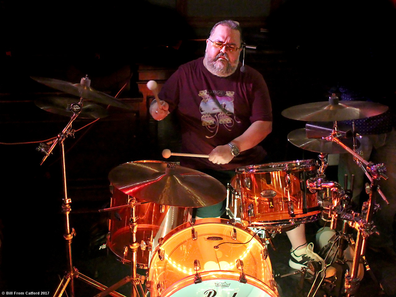 Dave
                            Etheridge and his groovy drums