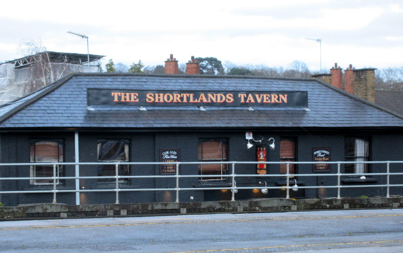 Shortlands Tavern from Shortlands
                          station