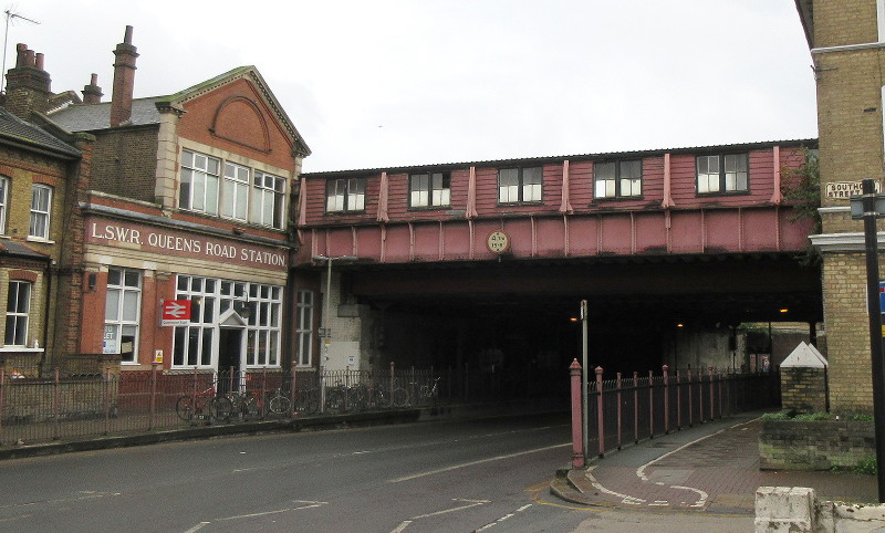 Outside of Queenstown
                        Road station