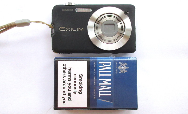 Casio camera
                              compared to a packet of cigarettes