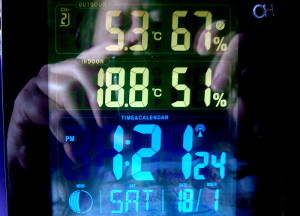 just 5.3° C outside
                                              at 1.21pm