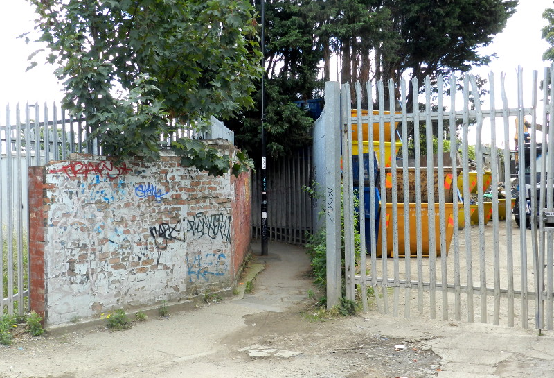 start of a
                              footpath that is almost hidden from view