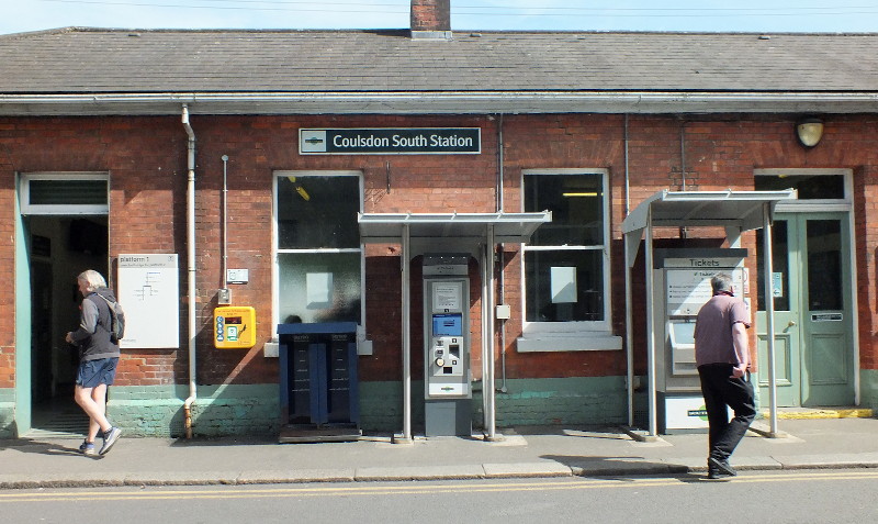 Coulsdon South
                              station