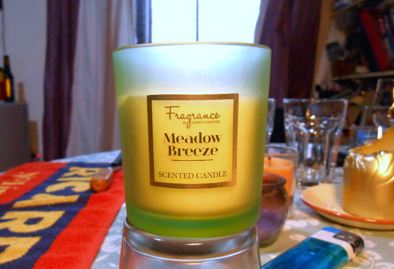Meadow
                                    Breeze candle