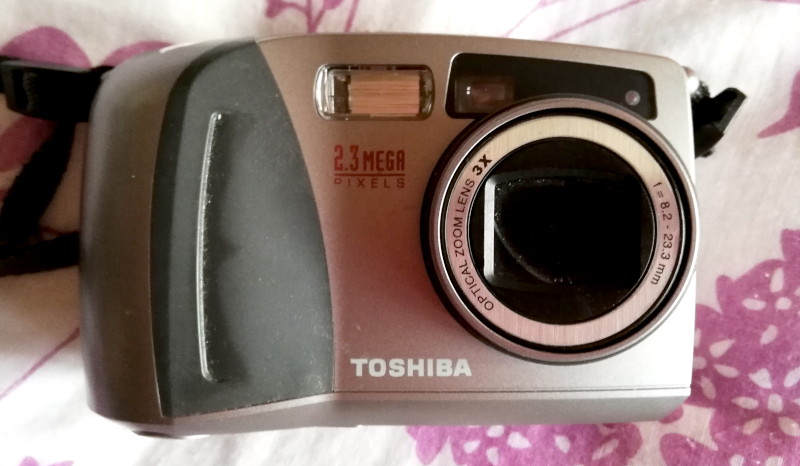 Toshiba
                                    PDR-M61 front