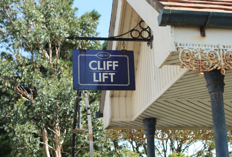 Cliff Lift