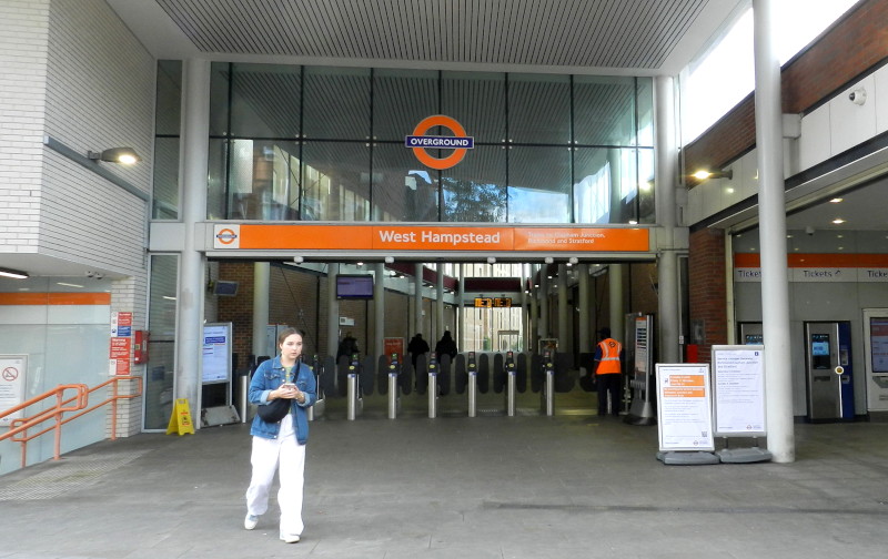 West Hampstead
                                                London Overground
                                                station