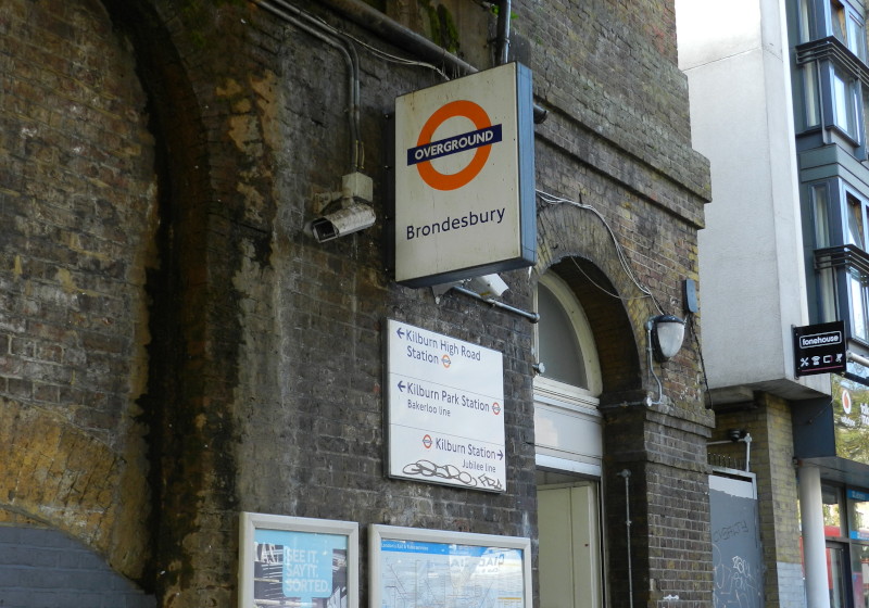 Brondesbury
                                                station