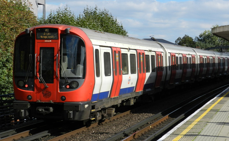 the back of the
                                                    same train in the
                                                    previous picture