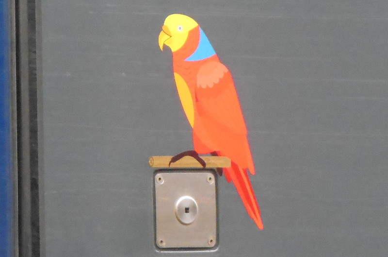 Parrot logo