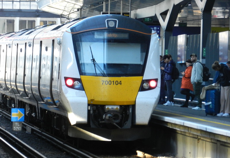 Thameslink
                                                    train