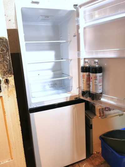 clean and
                                                        shiny new
                                                        fridge