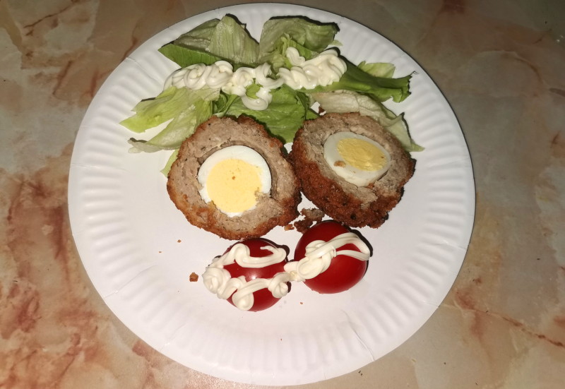 Scotch
                                      egg dinner