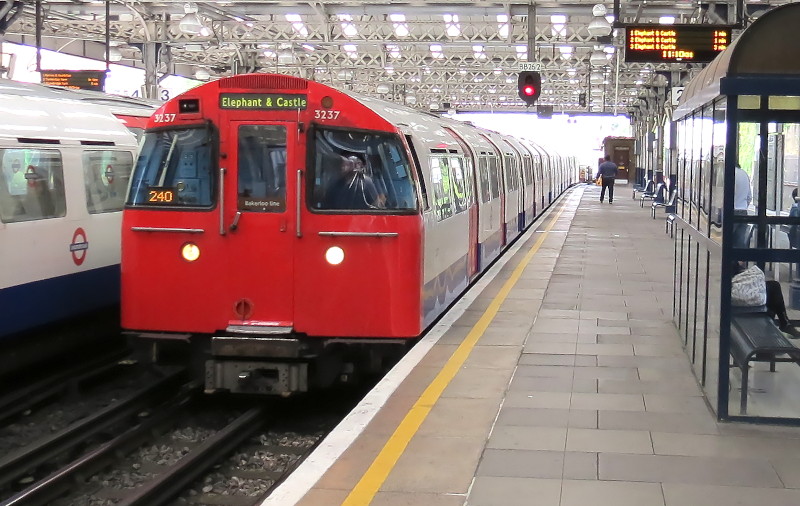 Bakerloo line
                                                train