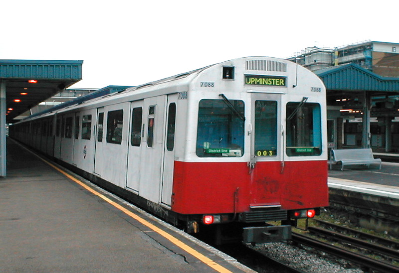 D78 stock district
                                                line train in original
                                                livery