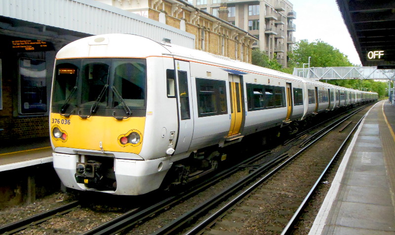 old class 376 livery