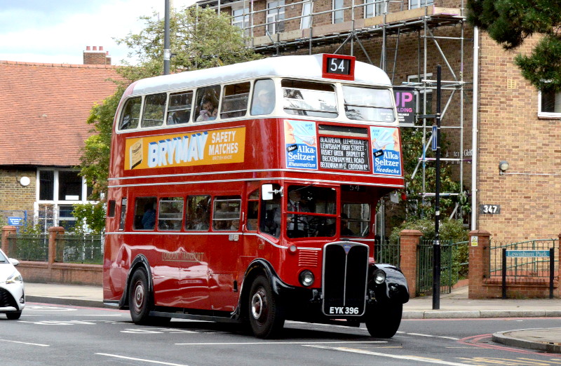 RT bus
                                      with top boxes