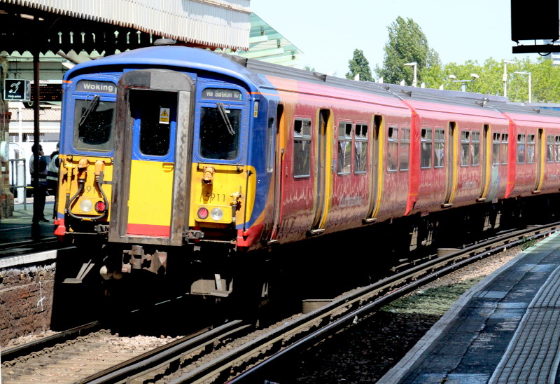 class 455 train