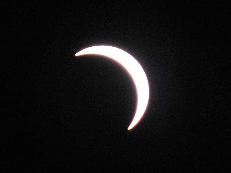 Moon
                                          still moving to the left