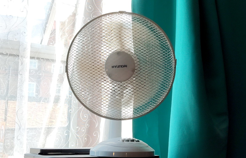desktop fan