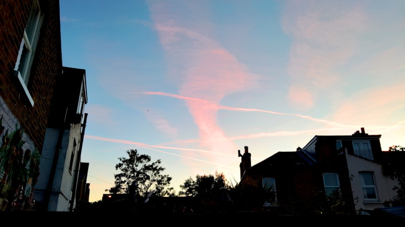 The
                                          sky at 9.30pm last night